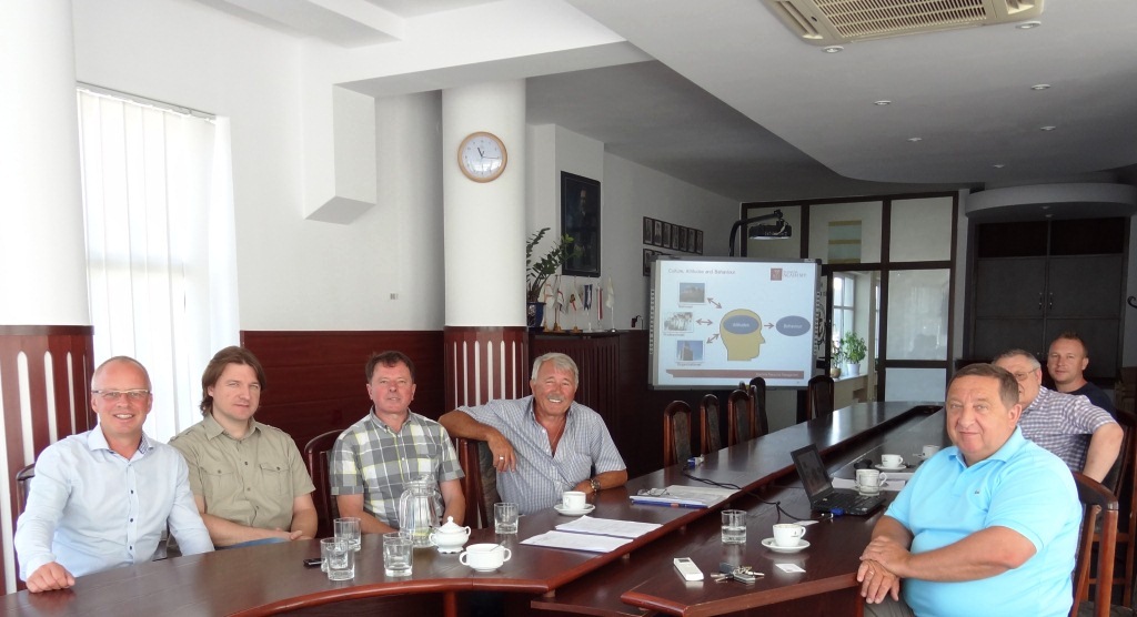 Discussion about MRM with lecturers of the Gdynia Maritime University.