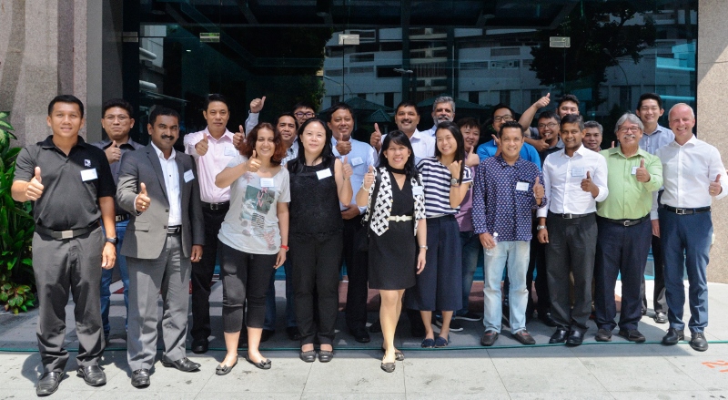 MRM Facilitator training participants with Martin Hernqvist in front of the Seacare Building in Singapore on 19 October 2017.